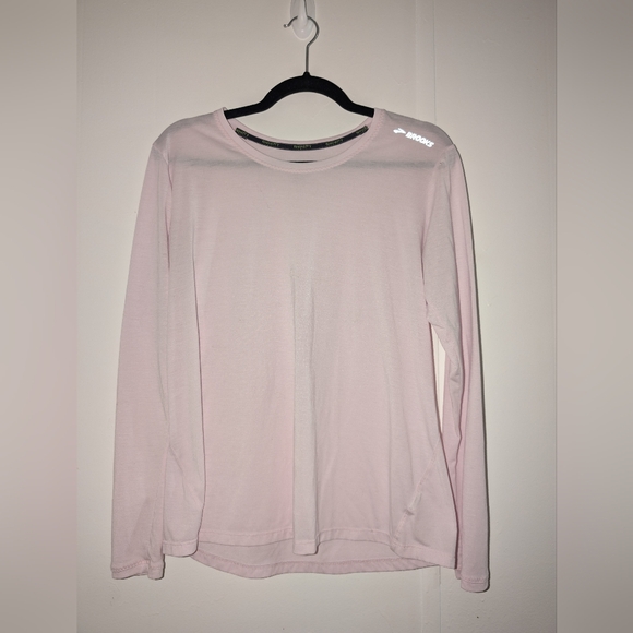 Brooks Tops - Brooks Soft Pink Long Sleeve Top